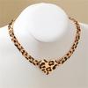 Stylish Leopard Heart Pendant Necklace Chain Necklace Handmade Necklace Alloy Texture Suitable for Party Everyday Wear