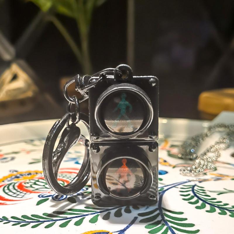 Mini Ampel Schlüsselanhänger - Süßes Geschenk für Rucksack oder Schultasche