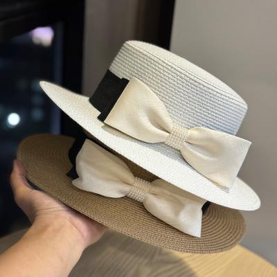 French-style Straw Hat for Women, Summer Seaside Sun Protection Beach Hat, Fashionable and Versatile, with Bow Tie, Elegant Flat-top Hat