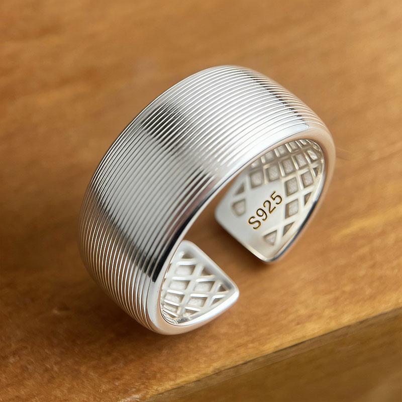 

BF CLUB 925 Sterling Rings for Women Simple Geometric Handmade Irregular Wide Strip Smooth Ring Allergy For Birthday Gift resizable