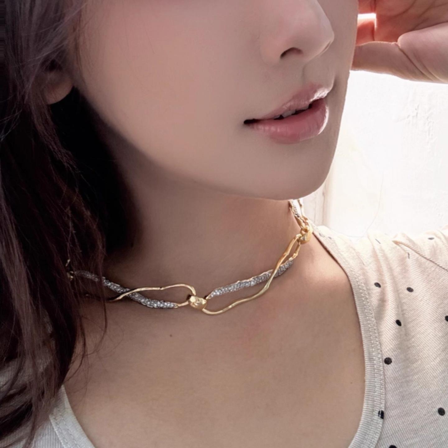 Уникальный Дизайн Асимметричная Цепь Алмазный Чокер на Ключицы - Легкая Роскошь Ретро Ожерелье