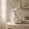Geometrisch geformte minimalistische Vase Einzigartige Blumenarrangement-Ornamente Leichte Luxus-Vase Eingangsbereich