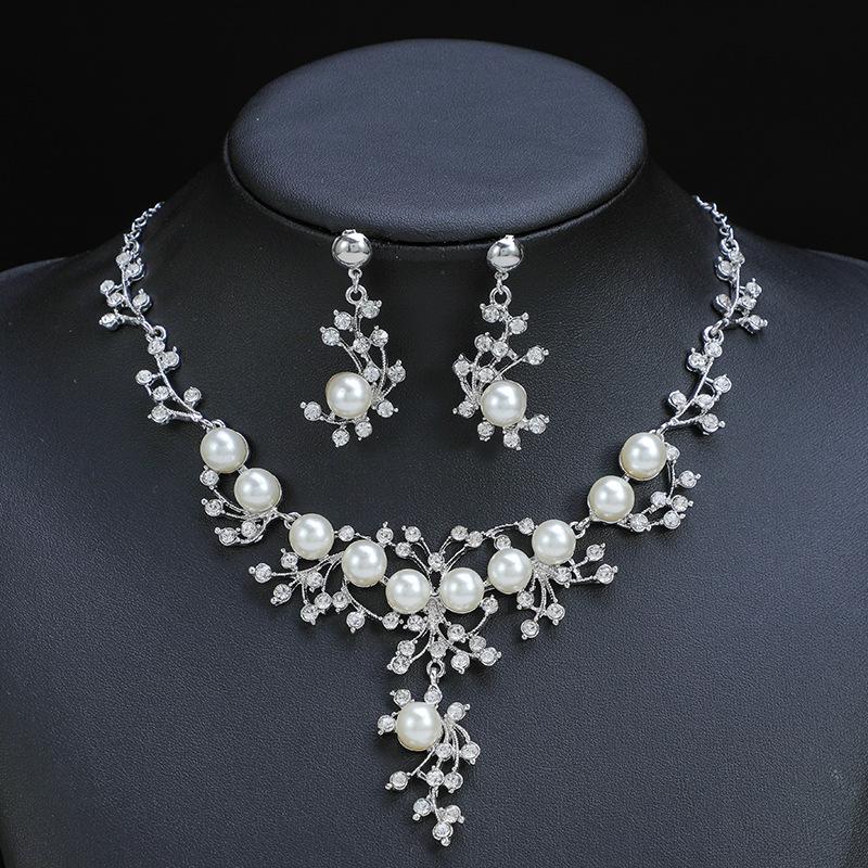New Fashion personality flower Imitation Pearl Wedding Necklace Earring Set Bridal For Women Elegant Rhinestone Jewelry Gift