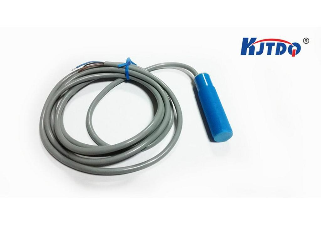 M18 Capacitive Proximity Sensor, NPN, 3-Wire, Normally Open, Quality Assured