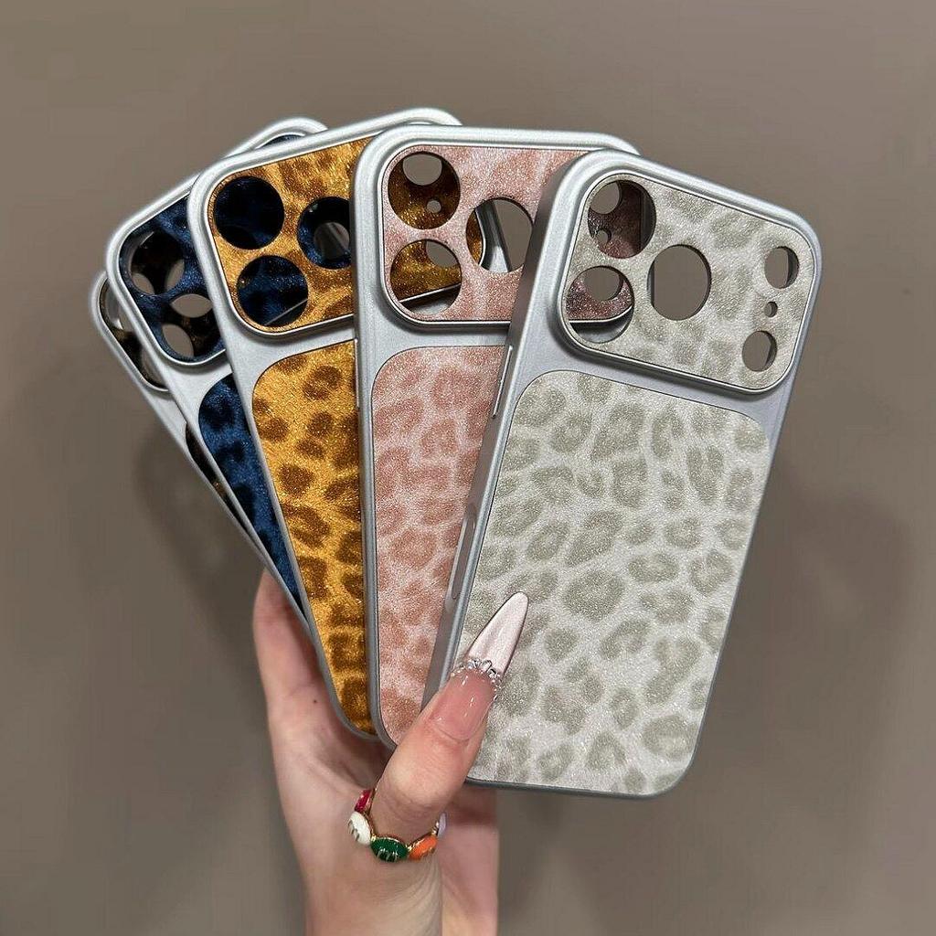 Luxury Seconds Change 17 Leopard Print Phone Case For iPhone 13 14 15 16 17 Pro Max Shockproof Bumber Cases Cover