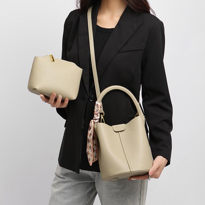 New trendy girl bag shoulder messenger bag summer high-end leather handbag bucket bag