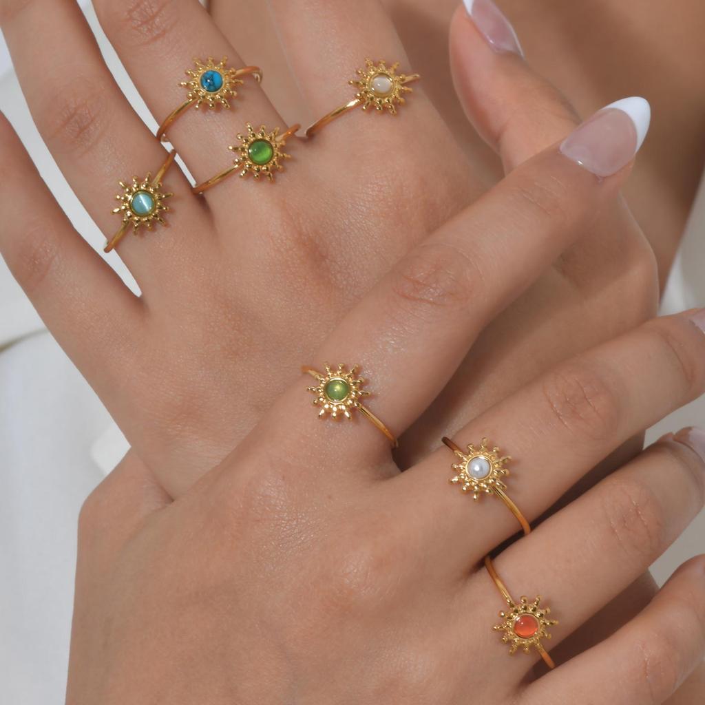 Waterproof Sun Shaped Nature Opal Stone Ring for Women, Stainless Steel Gold Plated Adjustable Finger Ring, Vintage Chic Jewelry