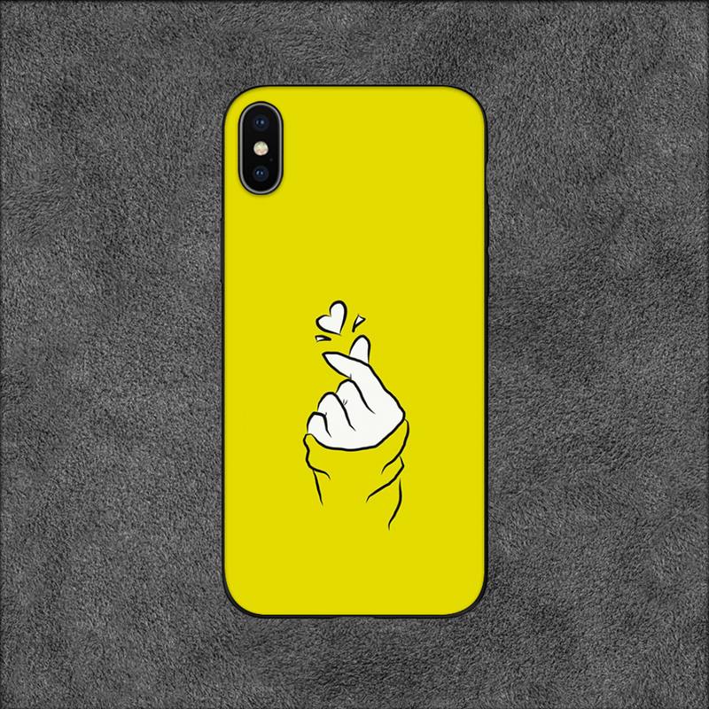 Love On the Finger Kpop Heart Phone Case For iPhone 11 12 Mini 13 14 Pro XS Max X 8 7 6s Plus SE XR Shell