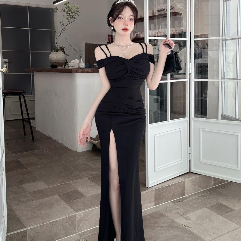 Rochie de seară elegantă cu umerii goi: Rochie Bodycon Sexy Decolteu Adânc și Crăpătură Înaltă pentru Femei Mature