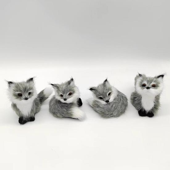 Niedliche Simulation Fuchs Lieblich Realistisch Mini Tierfigur Plüschtier Ornament Kunststoff Kunstfell Fuchs Figuren Tiermodell Ornament Autodekoration