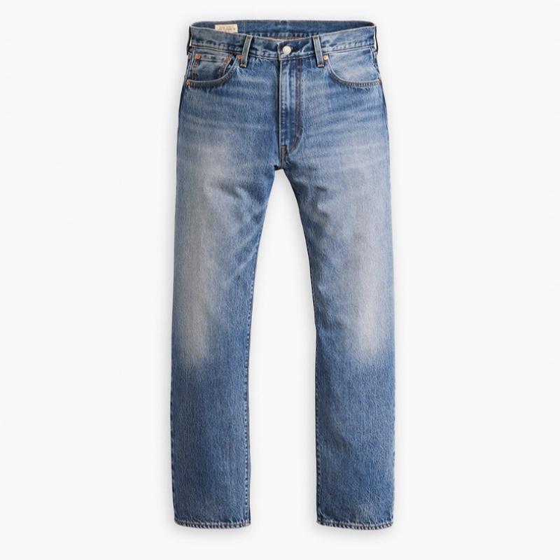 Levi S Men S 555 Relaxed Straight jeanS 000lo0004