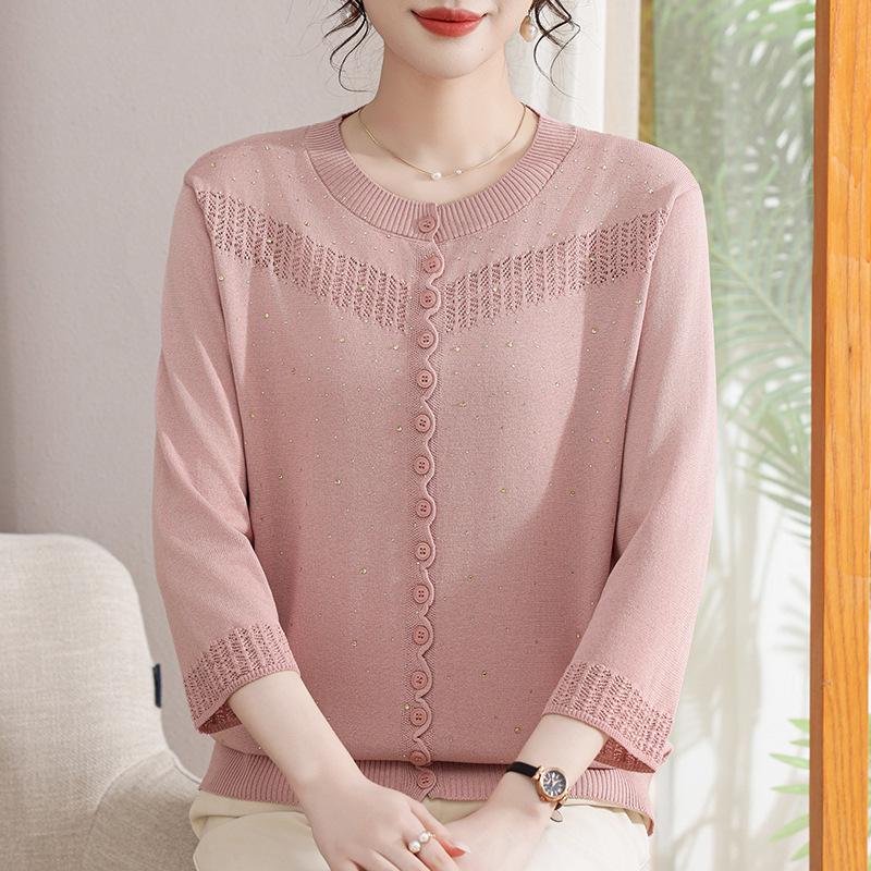 

Stylish Spring/Autumn Knitwear for Middle-Aged & Elderly Women: Fashionable Loose-Fit Tops XL