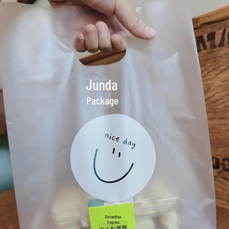 Smiley Face Handbag: Cute Packing Bag for Baking, Bread, Snacks & Accessories