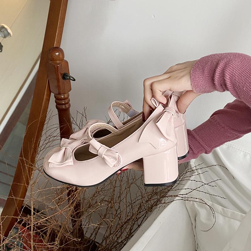 

Woodpecker Sweet Lolita White Mary Jane High Heels with Bow 35