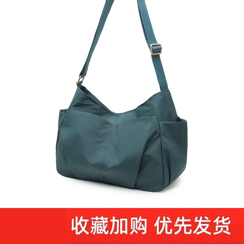 

Commuter Bag Casual Crossbody Bag for Women 2025 Multi-Pocket Super Lightweight Large Capacity Waterproof Nylon Oxford Cloth Shoulder Bag Peacock Blue