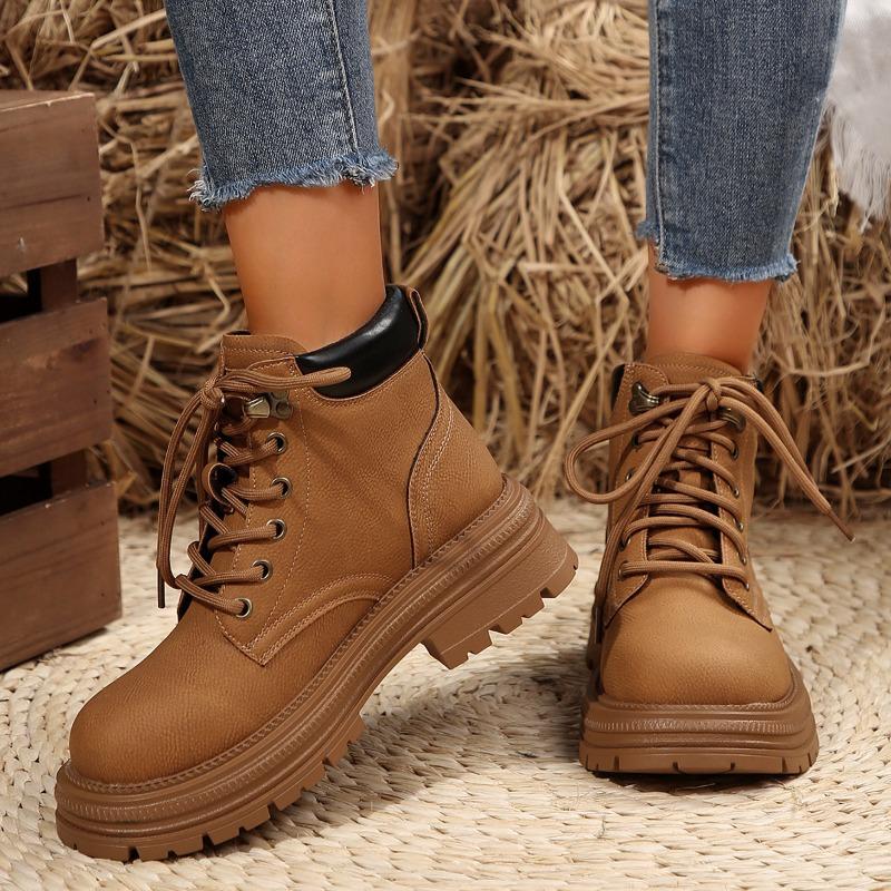 Retro thick-soled Martin boots women's autumn and winter new big-headed locomotive boots lace-up fashionable large-size short boots