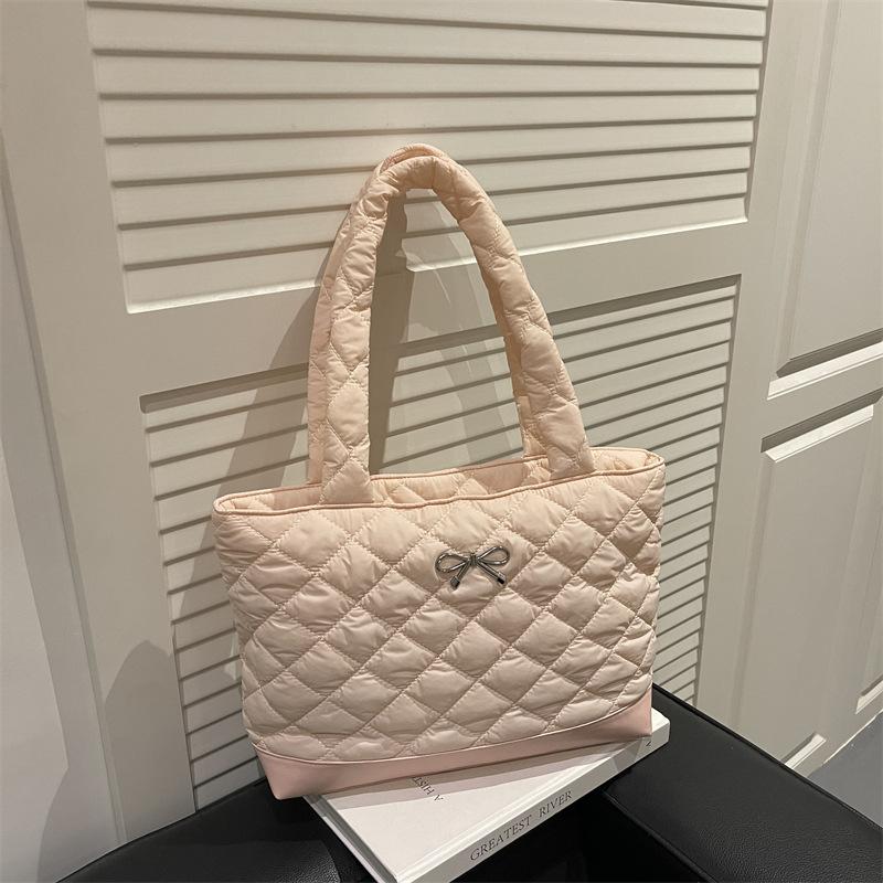 

Autumn Bow Quilted Design Women Shoulder Bags Large Capacity Solid Color Ladies Tote Bag College Style Simple Girls Handbags рожевий