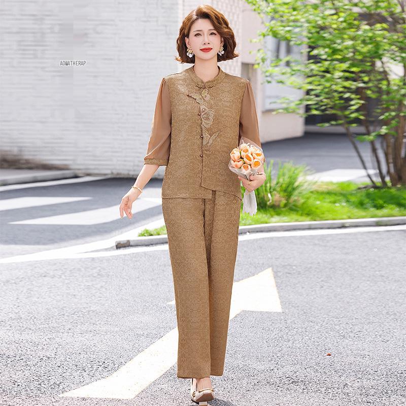Chic 2026 Summer Embroidered Two-Piece Suit for Stylish Moms