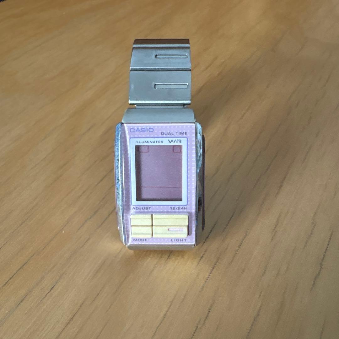 CASIO watch FUTURIST LA-201W Junk