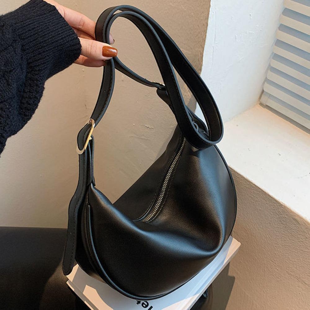 Fashion bag women's new retro high-end ins niche dumpling bag versatile soft leather shoulder messenger bag