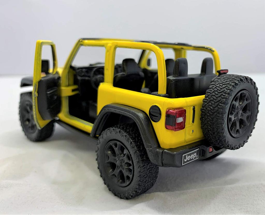 KiNSMART Scale 2018 Jeep Wrangler Pullback Diecast Model Car Open 1/34 (Yellow Top)