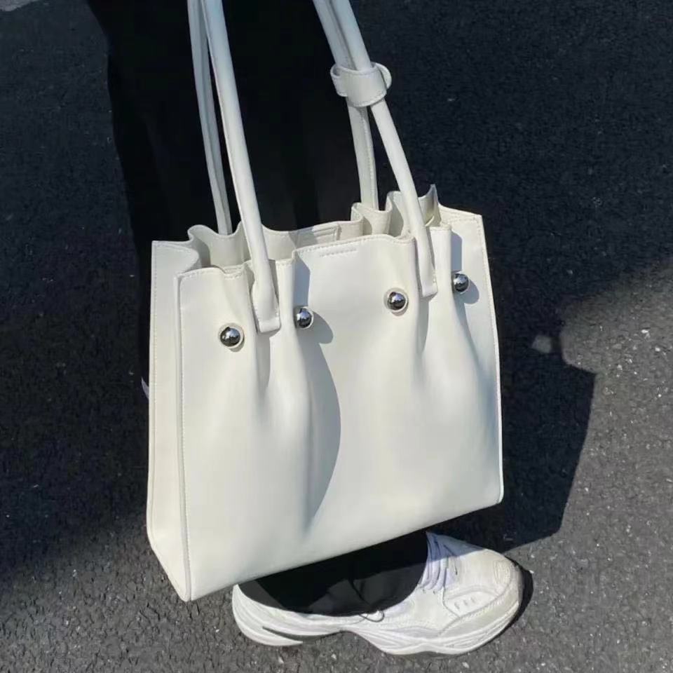 

Французская текстурированная модная сумка-тоут большой вместимости, светло-молочно-белая, модная, универсальная, на плечо, сумка-тоут большой вместимости one size