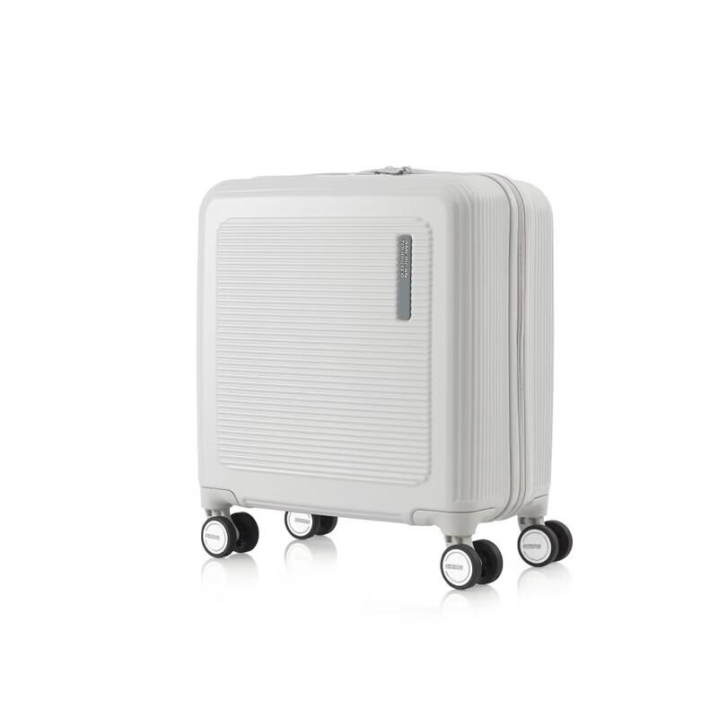 AMERICAN TOURISTER 18-inch Pilot Carry-on Spinner Luggage