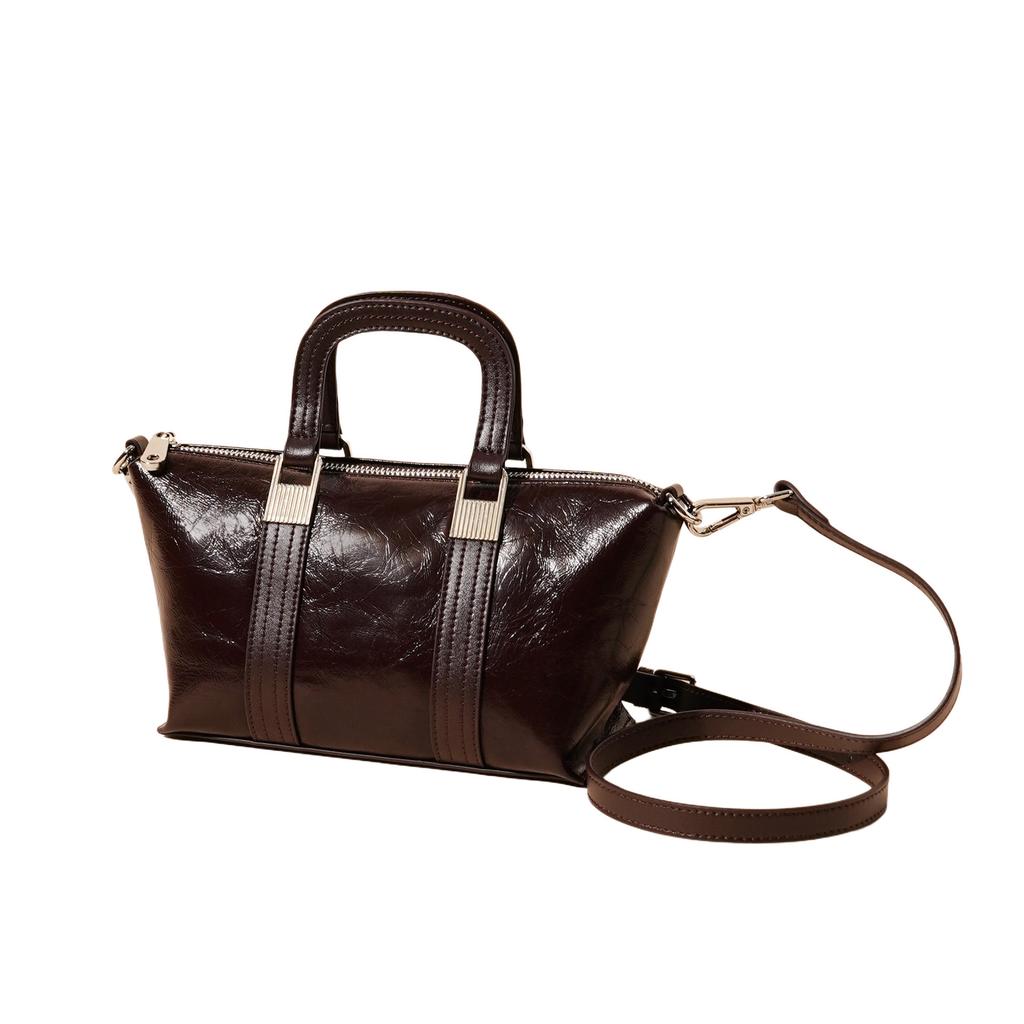 Leather retro portable pillow bag women's 2025 new fashion splicing shoulder women's bag versatile messenger trendy bag