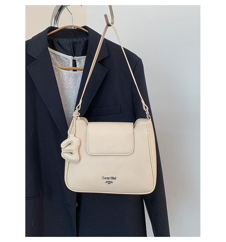 French Niche Single Shoulder Underarm Bag Women's 2025 New Fashion Versatile Commuter Bag High-end Retro Messenger Bag