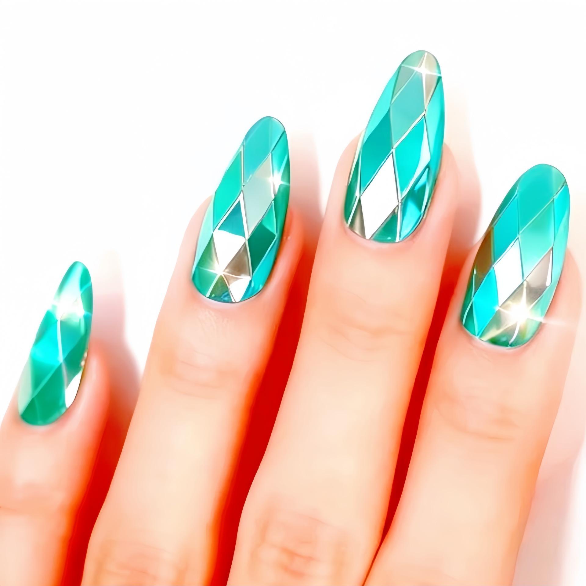 Almond Blue-Green Iridescent 3D Round Head False Nails