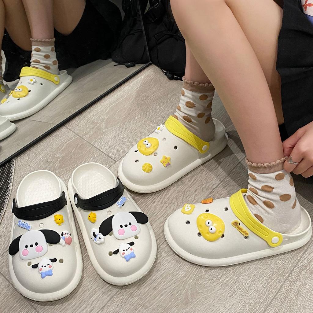New hole shoes slippers women's summer thick soles go out summer sandals seaside wear cute