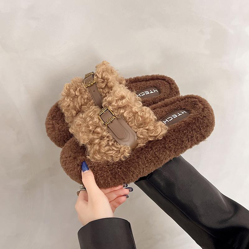 2025 Herbst neue Muffin-Dickensohlen flauschige Hausschuhe Damen Außenbekleidung Gürtelschnalle Ein-Wort Plüsch Baumwollhausschuhe