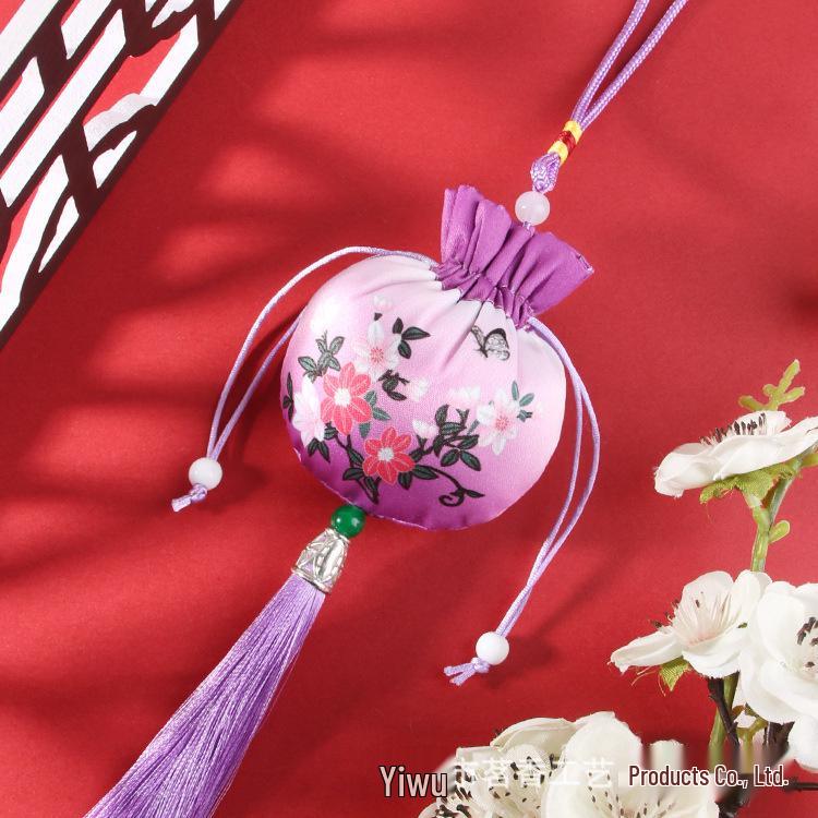 Chinese Mugwort Sachet: Traditional Herbal Mosquito Repellent Car Ornament - Dragon Boat Festival Pendant