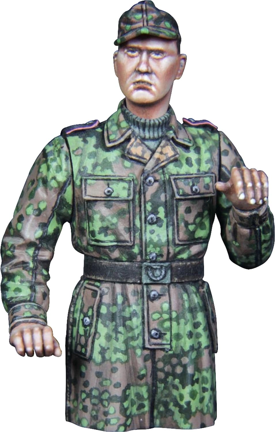 

Rad Miniatures German Tank Crew 3 Loader Resin Kit RDM35060 1/35 1943-45