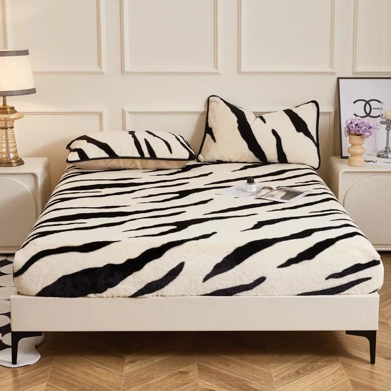Winter new tiger pattern fast warming imitation rabbit plush mattress thickened plush mattress protective cover dust-proof