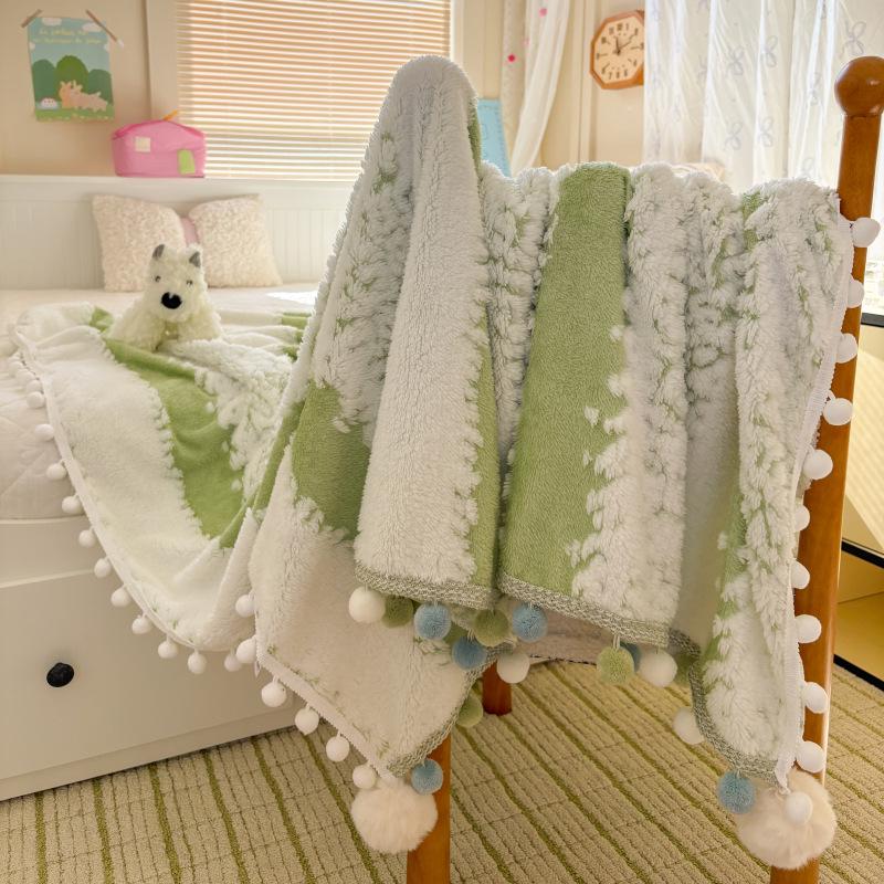 250G Two-Color Cationic Jacquard Throw Blanket with Small Handmade Pom-Poms