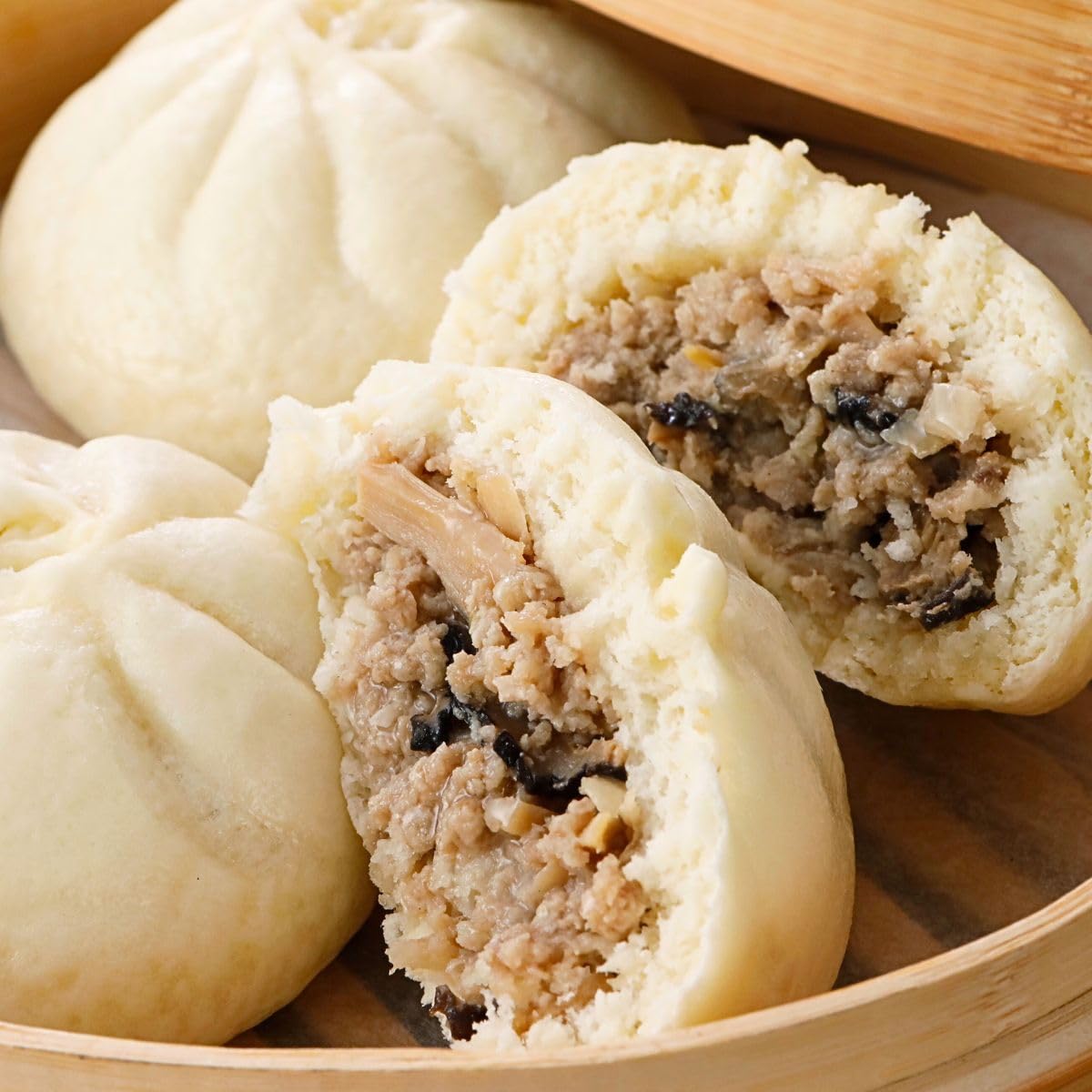 

Gyoza Kingdom Black Pork Meat Buns, 8 pieces (130g x 2 pieces x 4 bags), Frozen Meat Buns, Gift Set