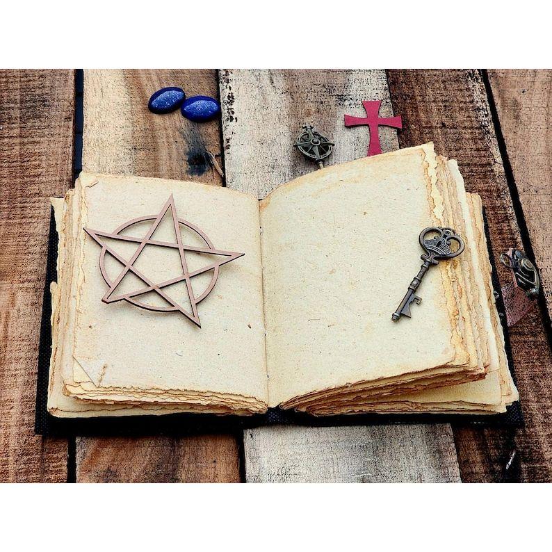 Handmade leather journal flower Of Life with c loc handmade pepar Antique book of spell the circle of life For Traveling Sketchbook