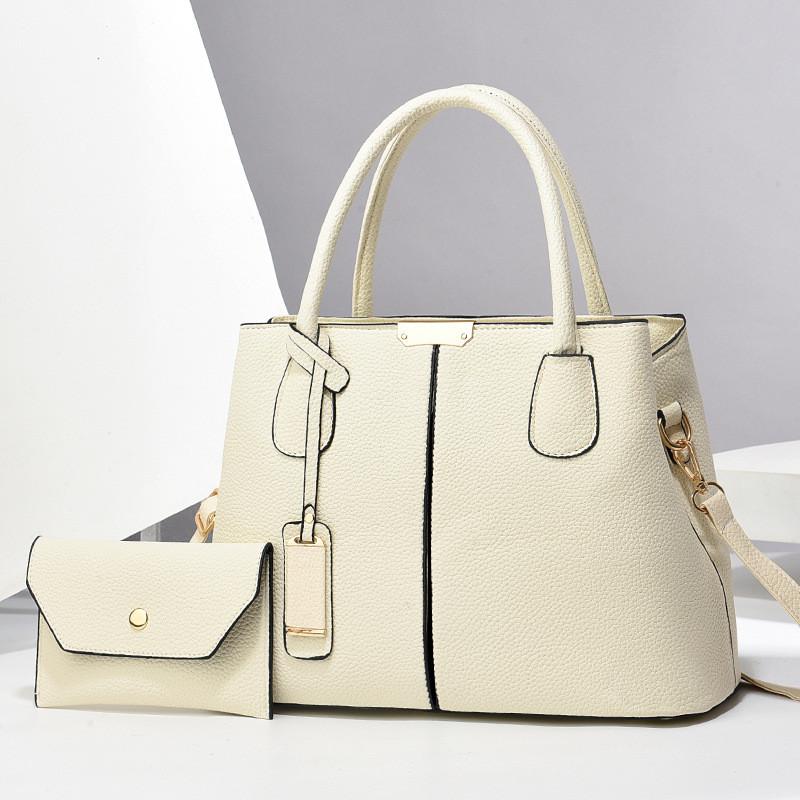 Fashionable Large Tote Bag For Women Versatile Casual Commuter Handbag With Chic Retro Style And Color Block Elements