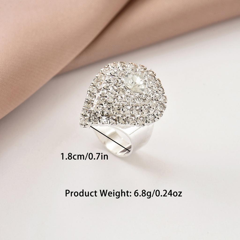 Europäischer und amerikanischer grenzüberschreitender High-End-Funkelnder Strassring, geometrischer Designring für Damen, Ring
