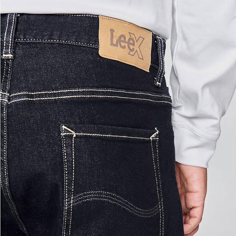 Lee Men's Tapered Mid-Waist Light Wash Jeans