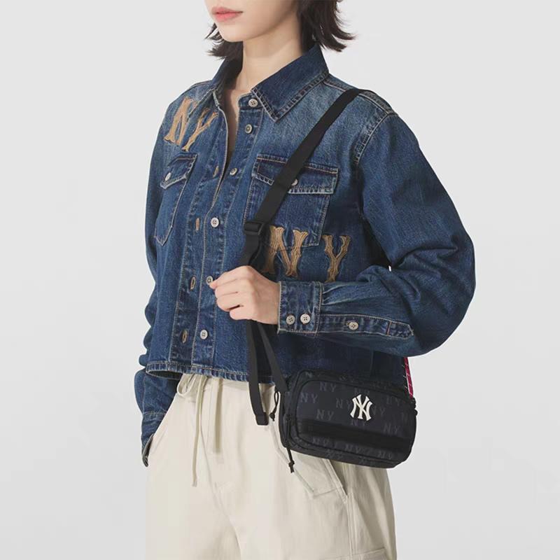 MLB New York Yankees Polyester Crossbody Bag Unisex Black Casual 3ACRM045N-50BKS