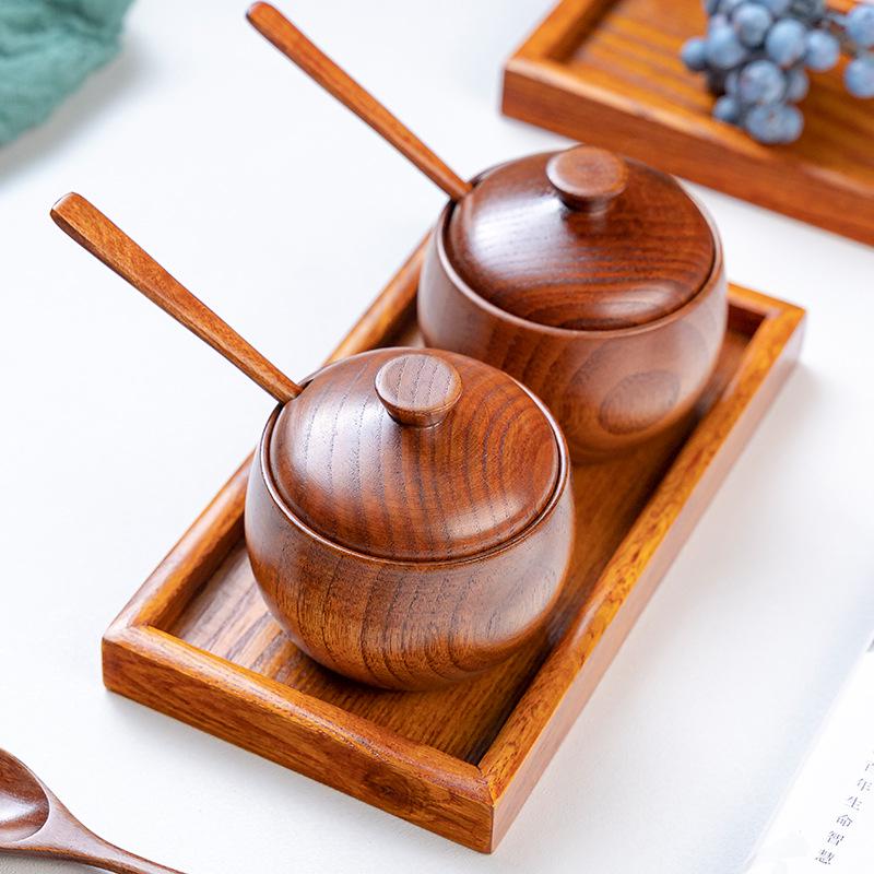 Japanese Retro Wooden Condiment Jar with Lid - Solid Jujube Wood Kitchen Salt Box