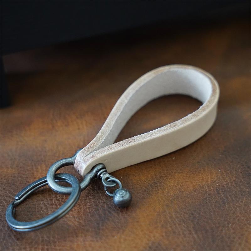 

Креативный брелок ручной работы из коровьей кожи с ретро-колокольчиком и пряжкой в виде подковы из сплава