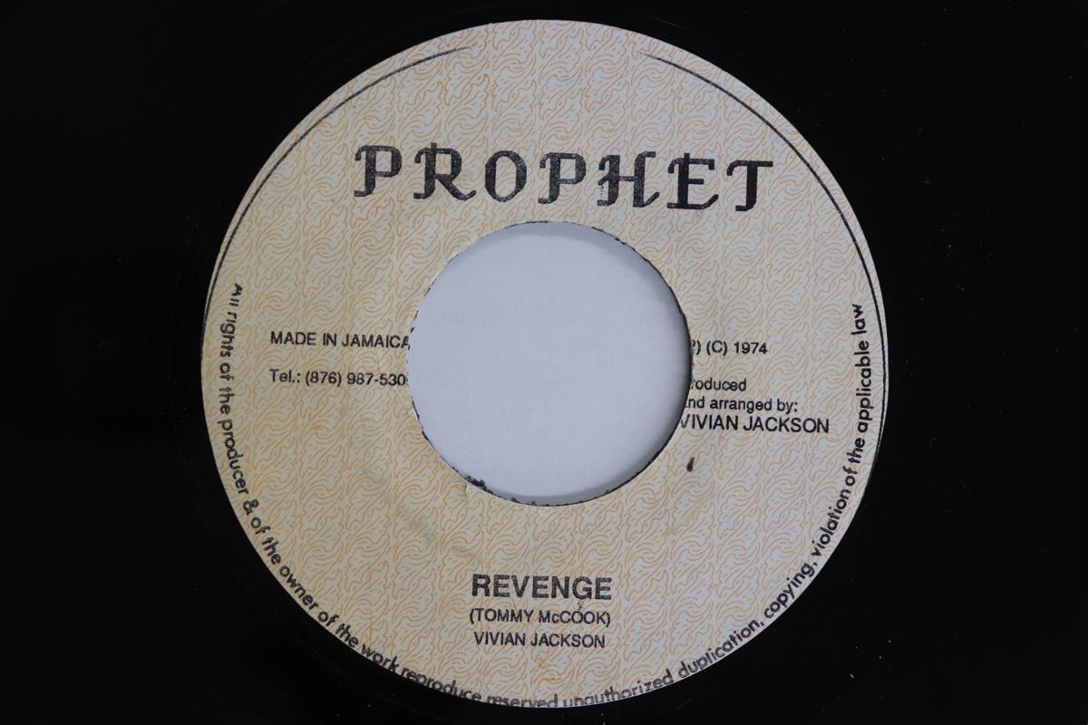 

7-дюймовая пластинка VIVIAN JACKSON - Revenge NONE Prophet Ямайское регги, ска и даб Б/У