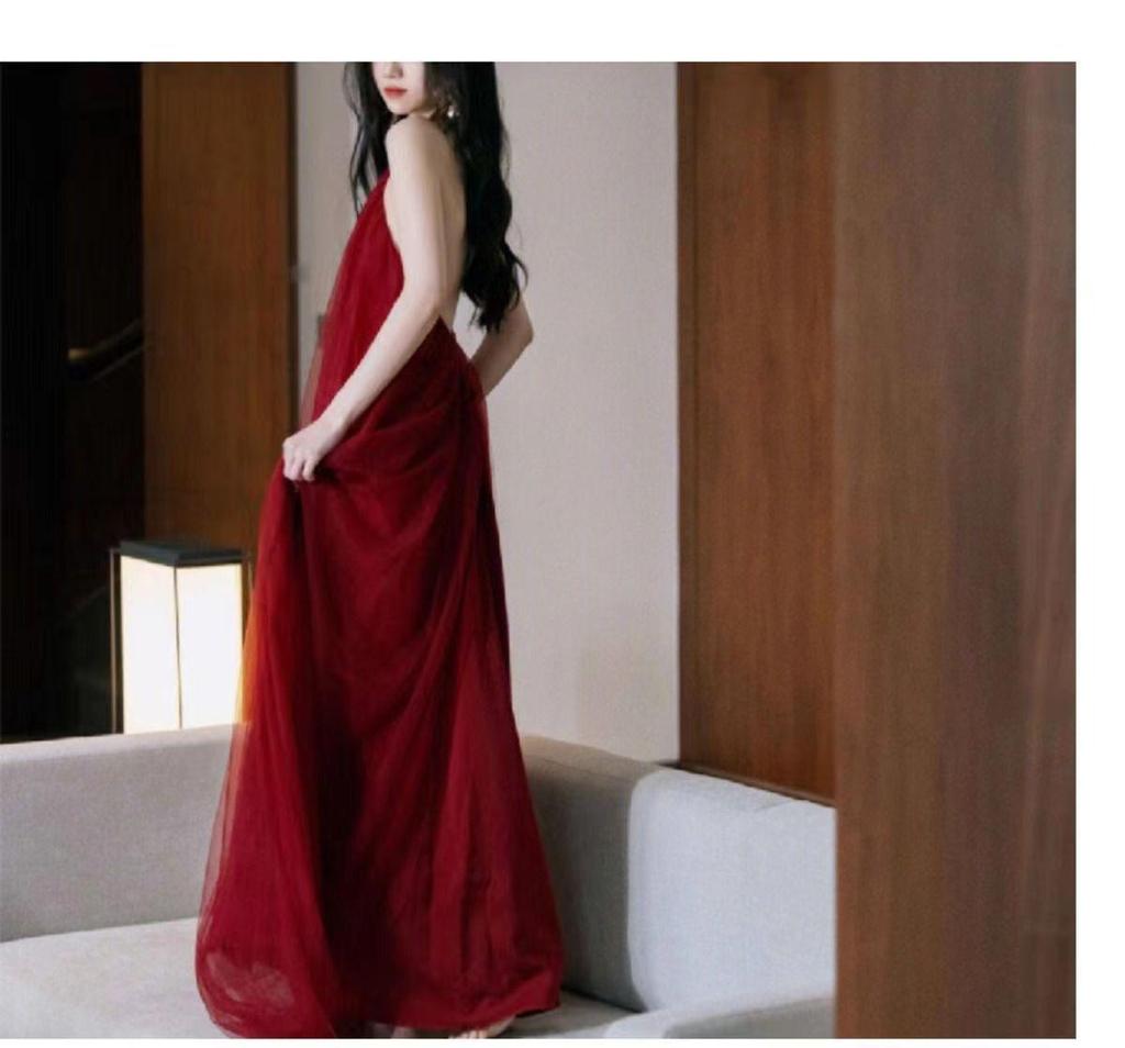 New Chinese-Style Red Backless Off-Shoulder Bridal Toast Dress with Festive Tulle