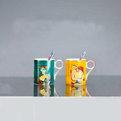 Kubek z łyżeczką Picasso Art Couple