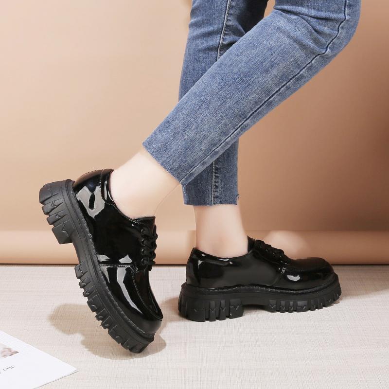 Mode 2025 Mode Herren Casual Leder Derby Schuhe Herren Eckige Zehen Kappe Trendiger Designerschuh Herren Schnürschuhe Dicke Sohle Erhöhte Schuhe
