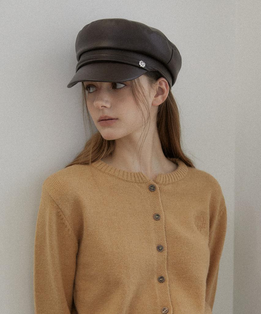 Tatiana Urbanic Leather Sailor'S Cap Ht8151 2 Colors