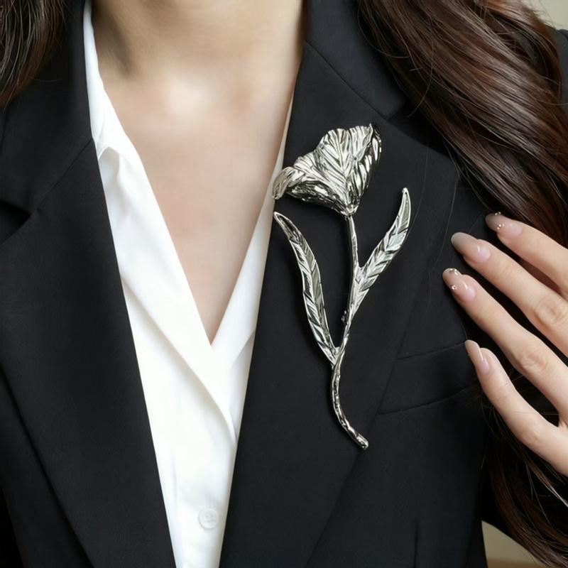 Romantic Huge Metal Tulip Flower Brooches 2-Color Big Plants Easy-Match Brooch for Women's Clothes Backpack Pins Gifts